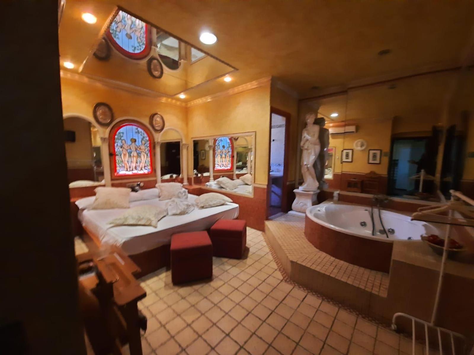 Avenida Andalucia - Solo Adultos Maison d'hôtes Séville
