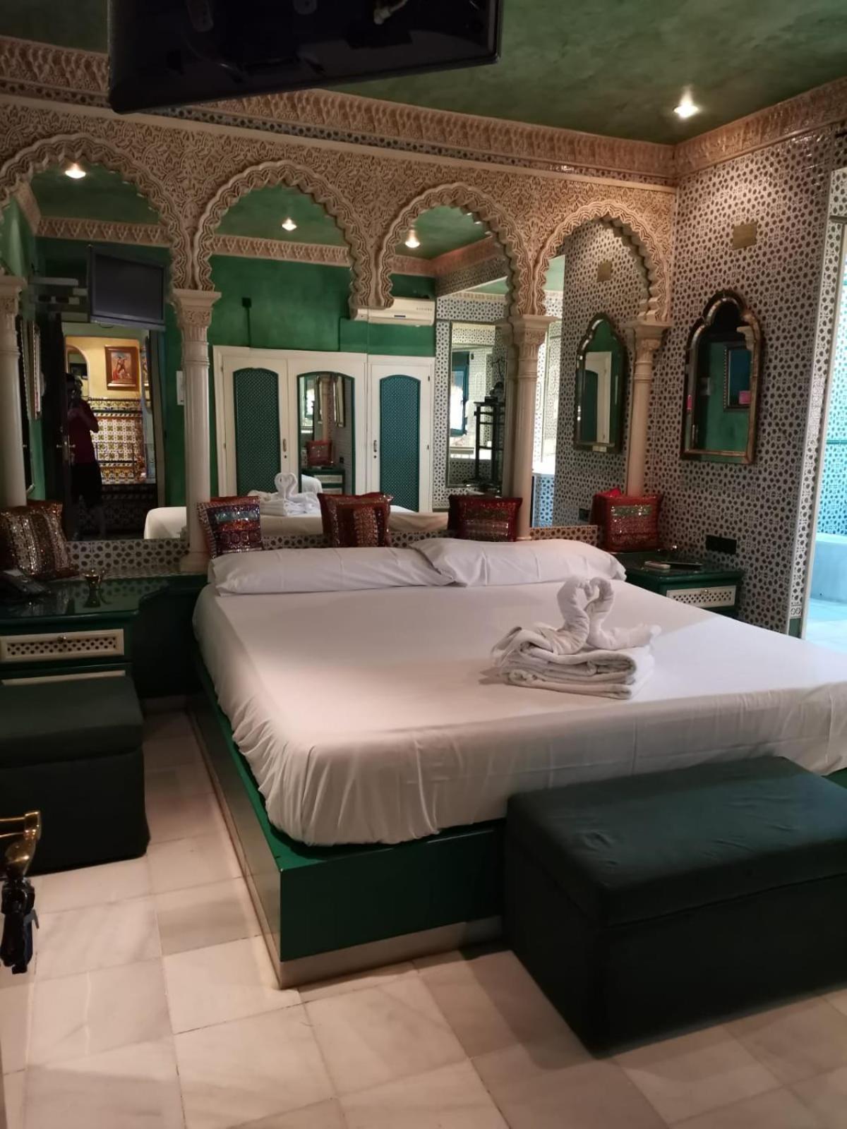 Maison d'hôtes Avenida Andalucia - Solo Adultos *