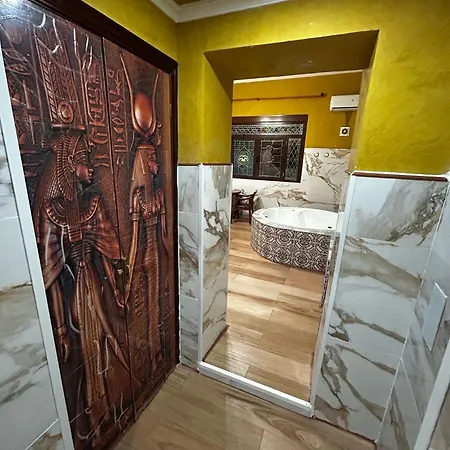 Hostal Avenida Andalucia - Solo Adultos Seville Exterior photo